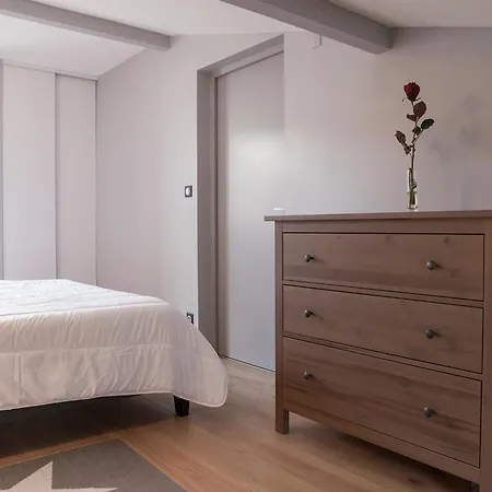 Rue Neuve With Elevator Apartment Bordeaux